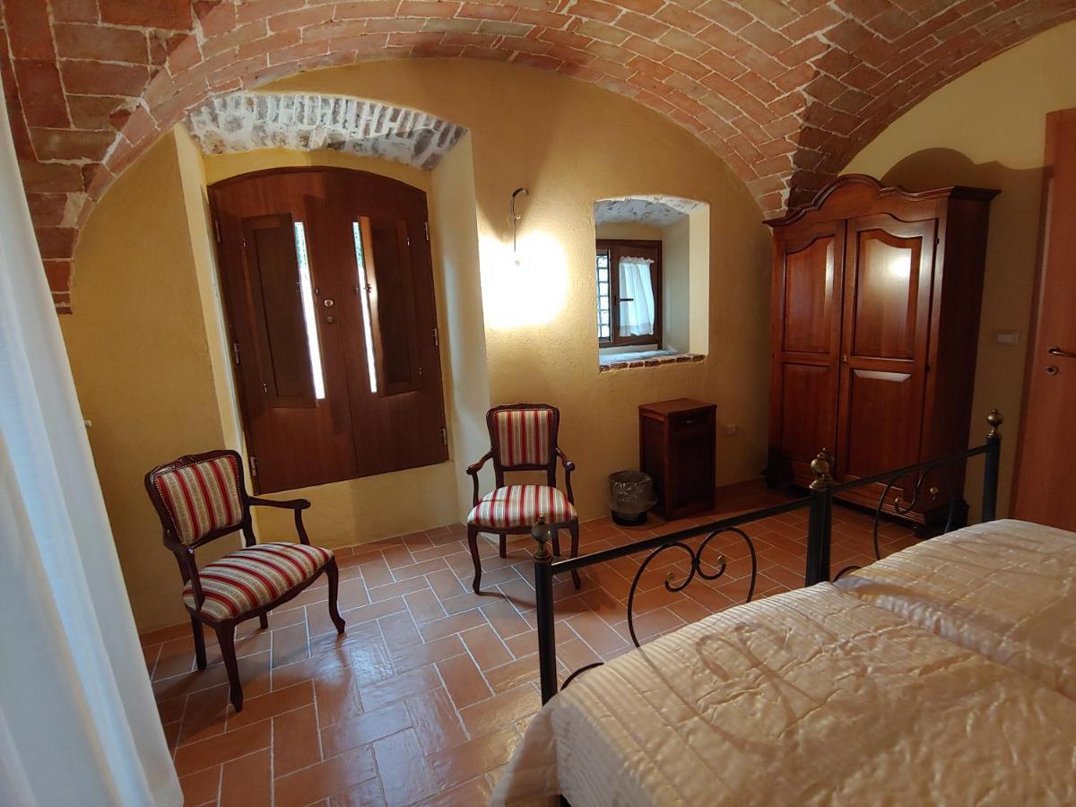 Castello Di Fagnano -Albergo Diffuso & Spa Fagnano Alto Extérieur photo